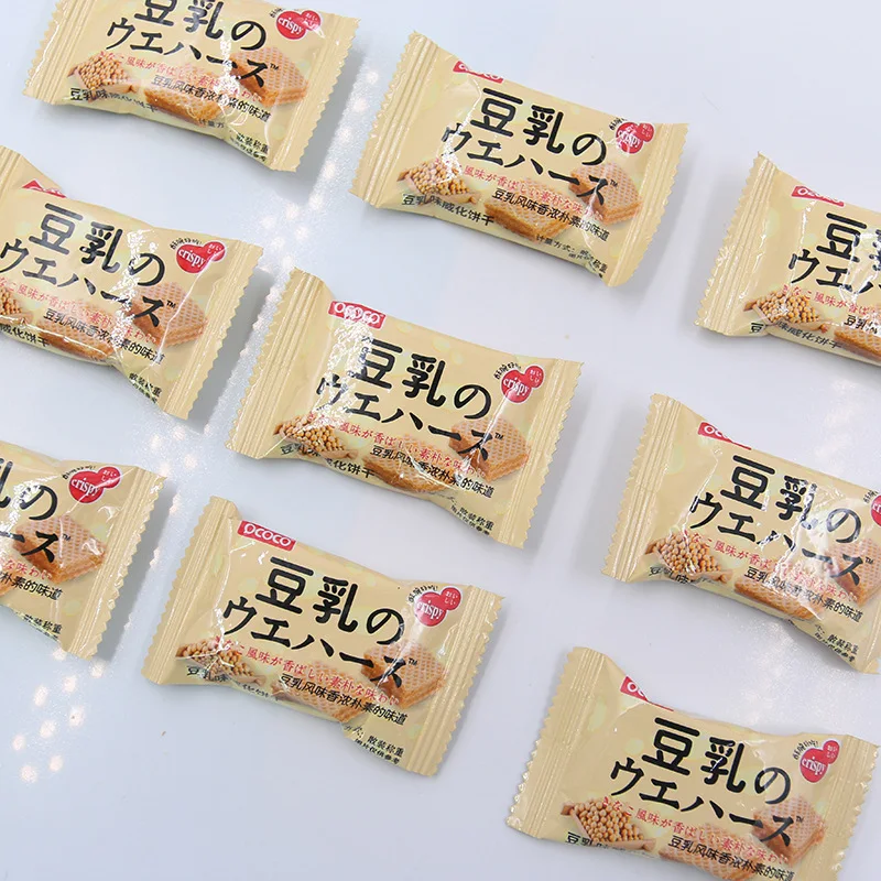 200g/bag Soy Milk Flavor Sandwich Wafer Biscuits