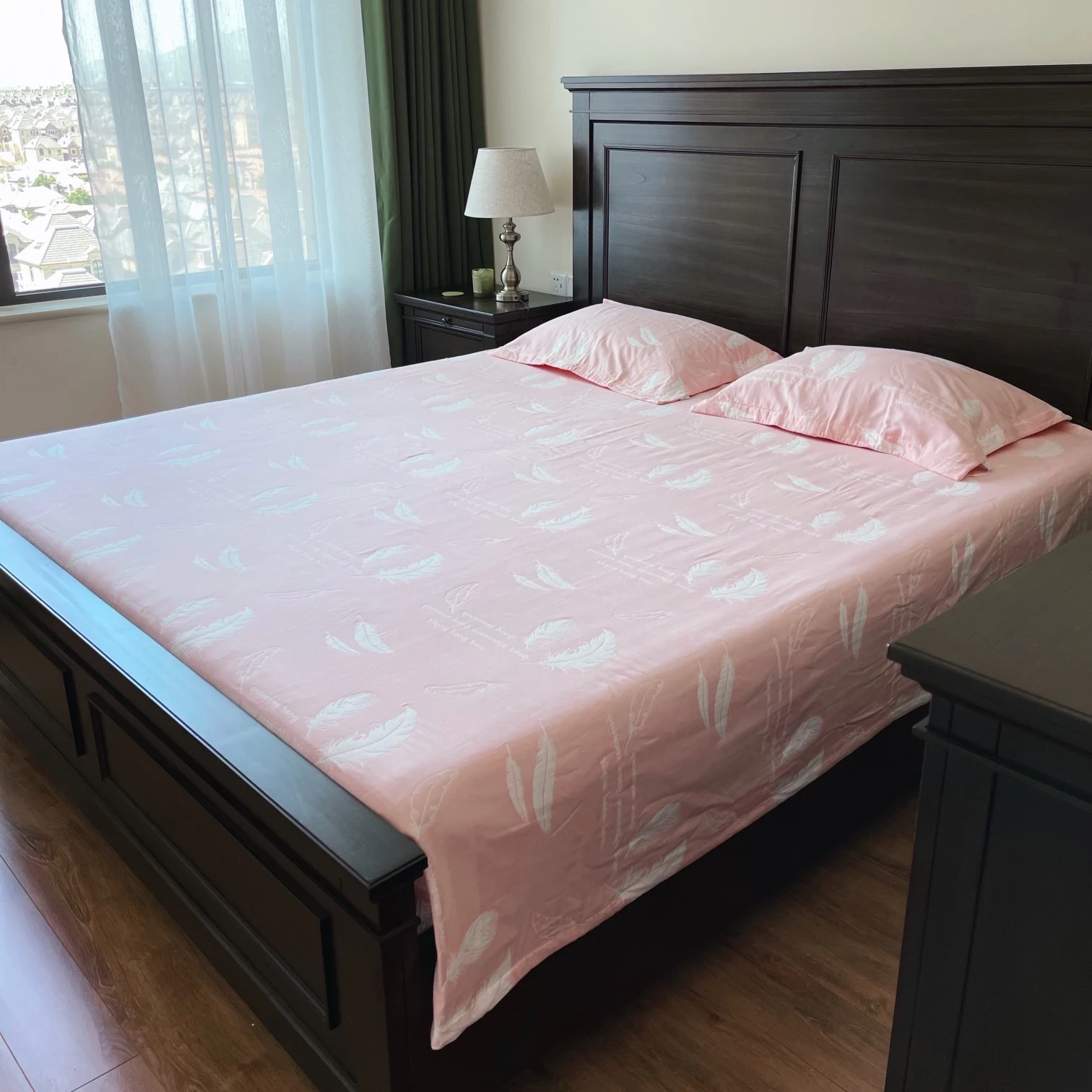 Bedspread High Quality Hot Selling 100% Cotton Bedspread With A Good Design