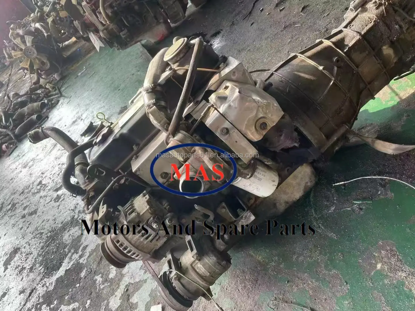 Complete Used QD32 engine with manual gearbox with turbo diesel engine for Nissan