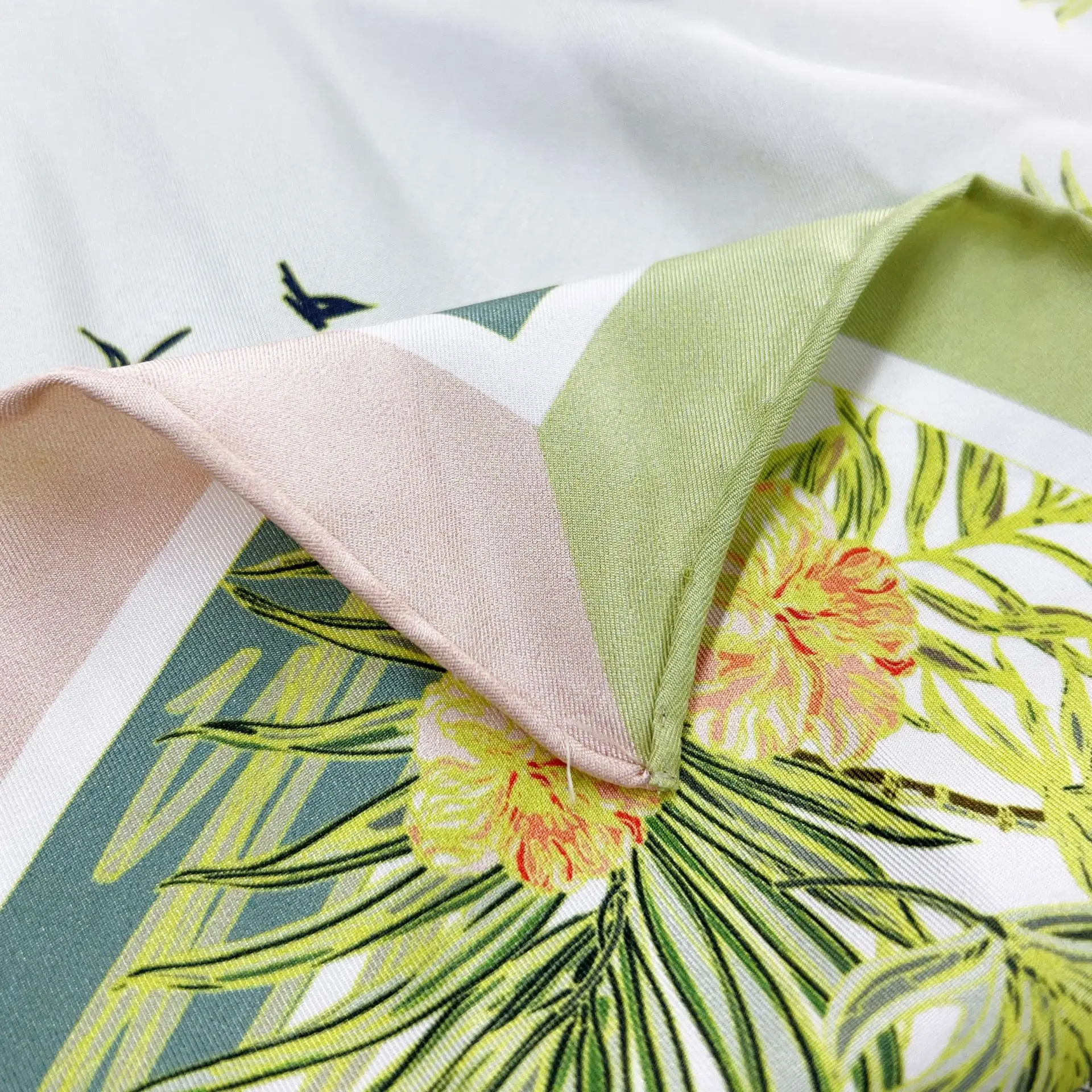 18MM Silk Twill Double Side Custom Print Silk twill Square Scarf for Woman scarf with your own design