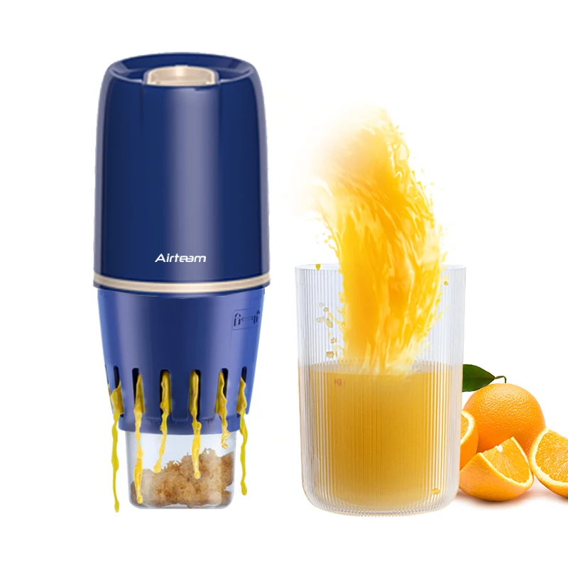 OEM/ODM separate juice and pulp mini electric fruit machine juicer cup portable blender usb rechargeable