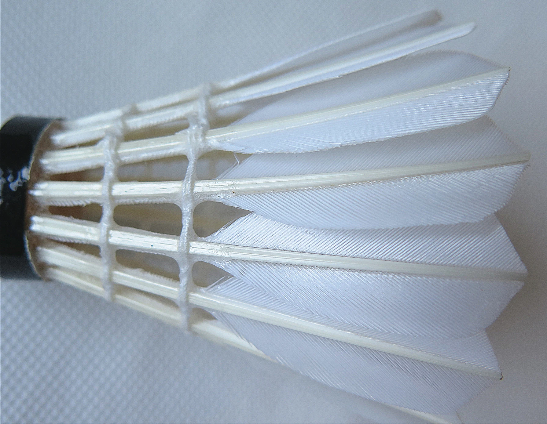 Оптовая цена, изготовленный на заказ, высококачественный прочный Волан для бадминтона из гусиного пера