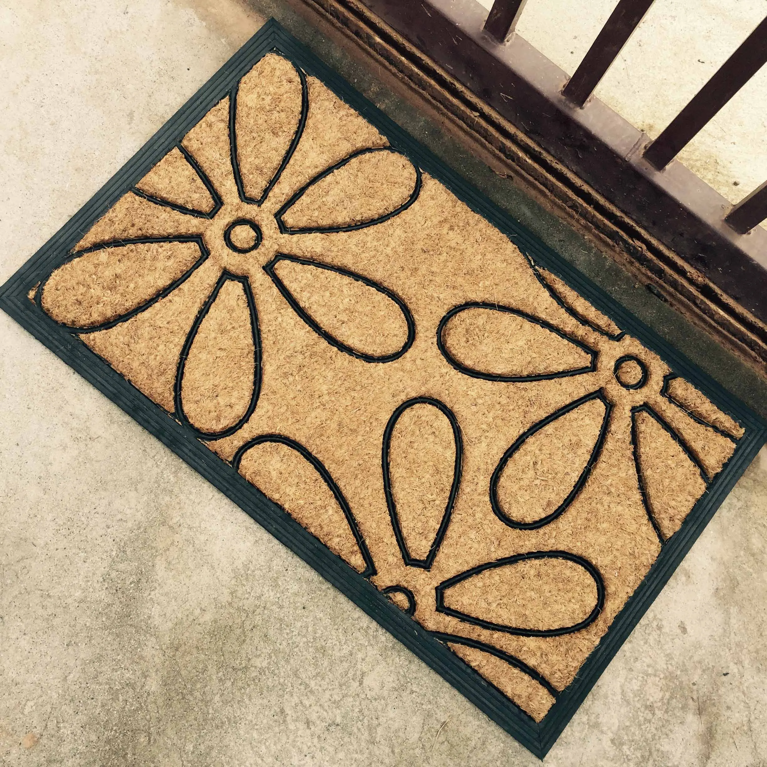 Heavy Duty Brush Embossed Molded Coconut Fiber Coir Welcome Rubber Door Mats