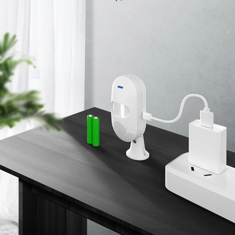 High Quality Smart Life Pepper Spray With Sensor Hidden Pir Motion Detector Alarm