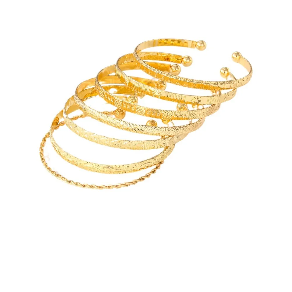 Alloy Layered Gold Bracelet Set For Women Minimalism Chain Bracelet Set Adjustable Open Bangle Jewelry Set For Gifts AM2340001