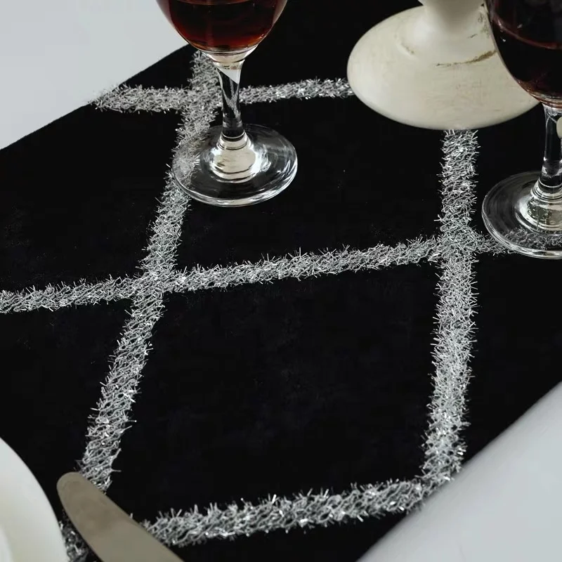 
Simple modern table flag runner European style lattice bright Christmas decorative table runner for home banquet wedding 