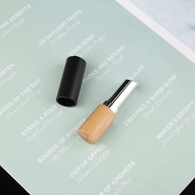 Replaceable Bamboo Lip Pomade Lipstick Bamboo Container with Plastic Inner Recycle Lipstick Tube Cosmetic Packaging