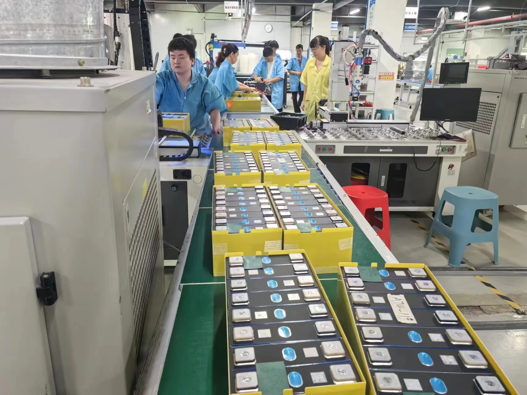 15kw 40KWh 50KWh 51 2 V солнечная система 48V Промышленная домашняя хранения энергии вмонтированная литиевая батарея