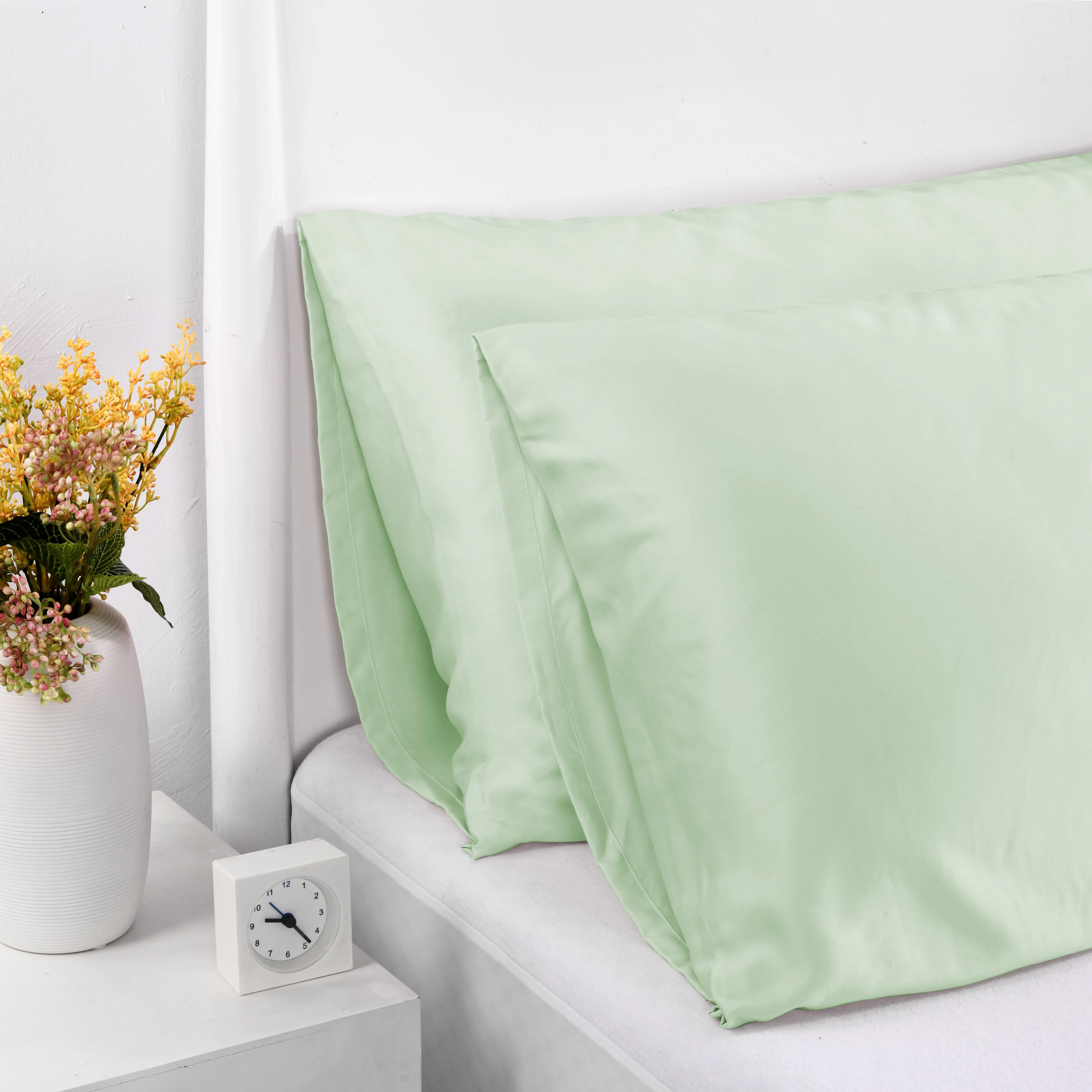 High Quality King/Stanard Size Light Green Silky Bamboo Pillow Case For Bed Pillow