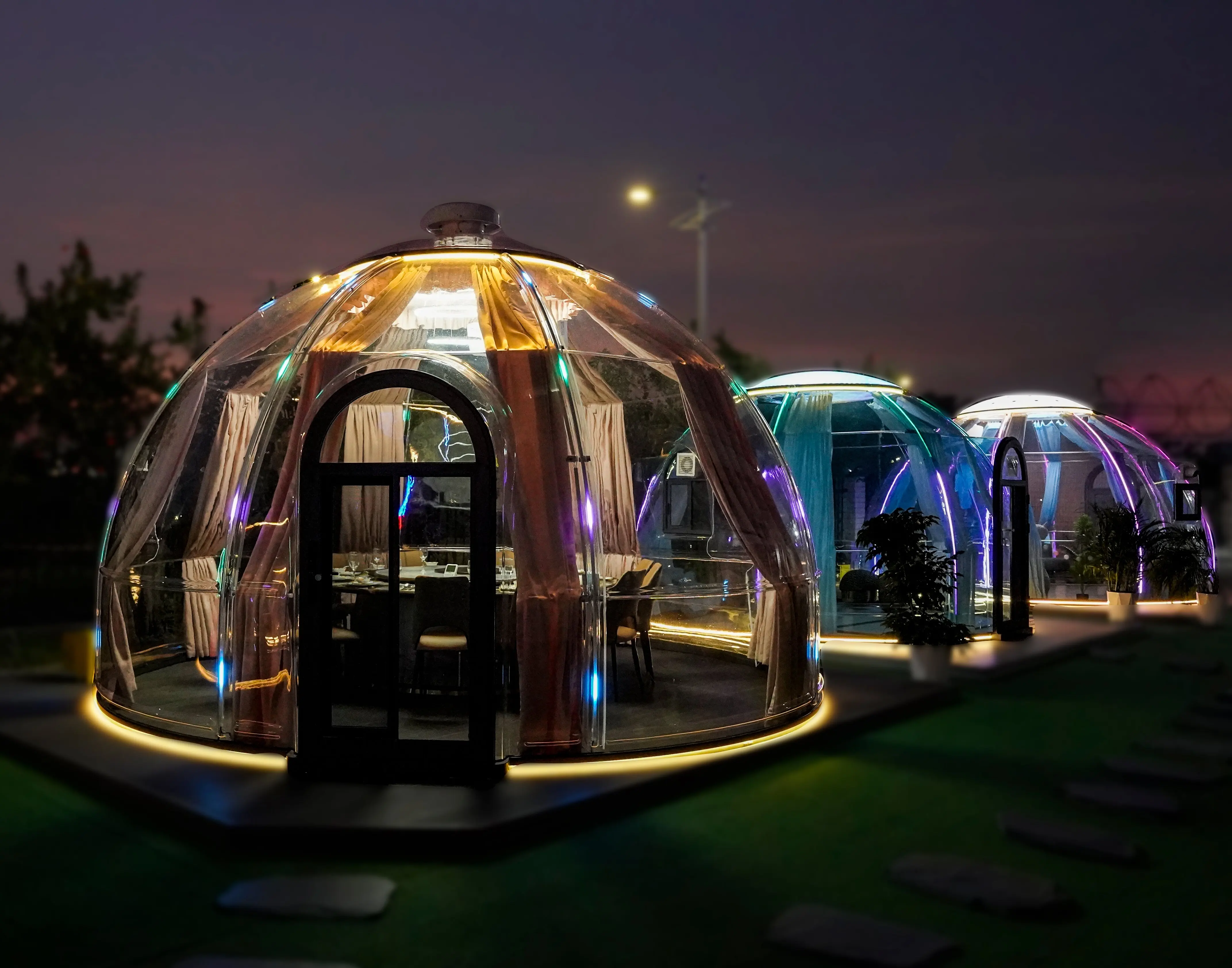 Hot Selling Hotel Polycarbonate Dome Tent Modular Prefab PC Bubble Room Dome House For Resort