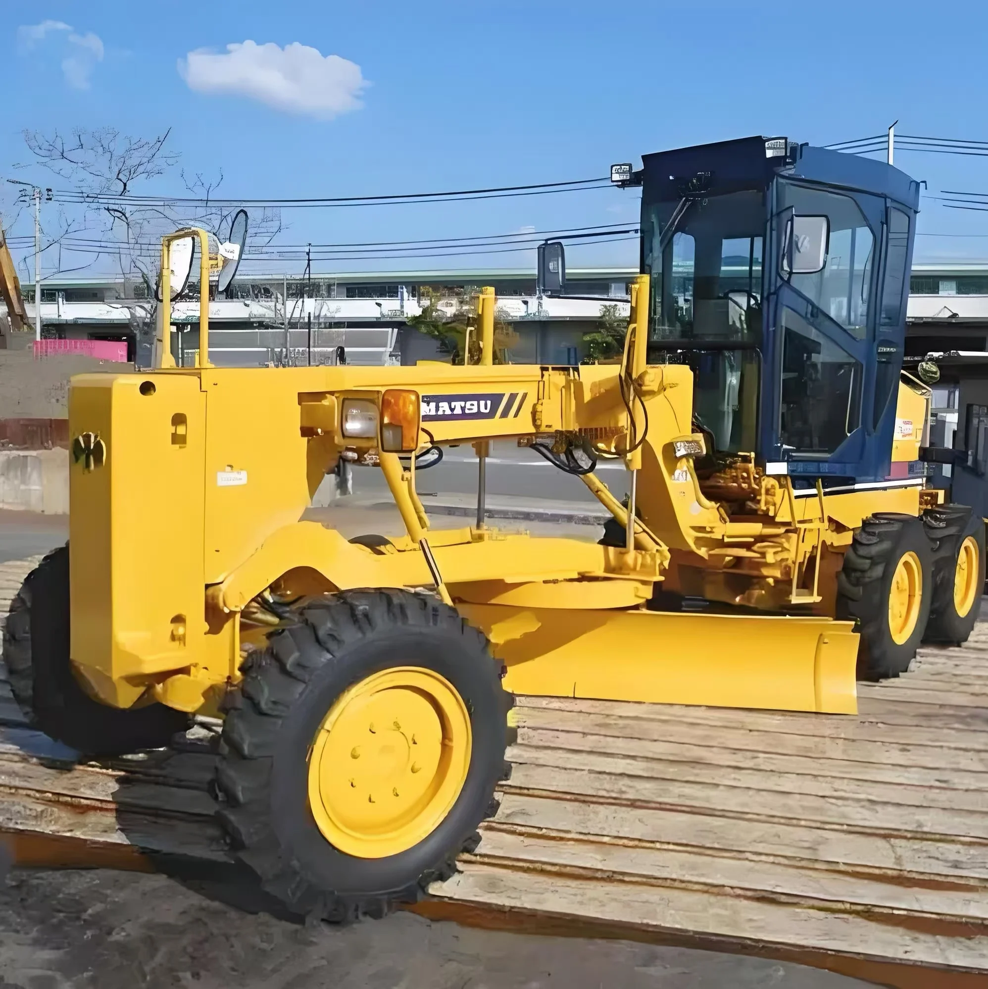 Оригинальный использованный грейдер komatsu 655 521 623 661 611 705 GD511 GD655 грейдерский насос низкая цена для продажи