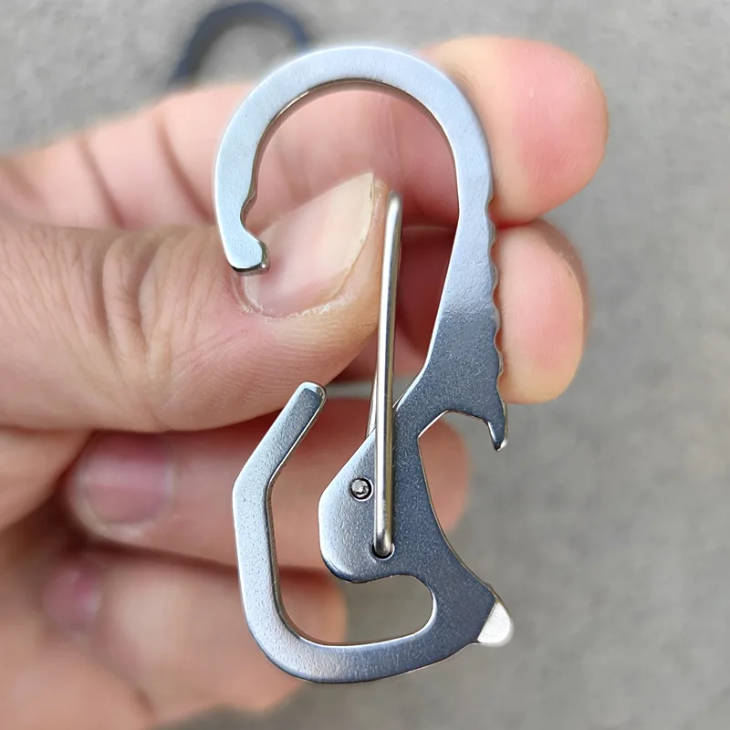 Stainless Steel EDC Tool Heavy Duty Keychain Carabiner Multifunctional EDC Key Clip with Bottle Opener Screwdriver