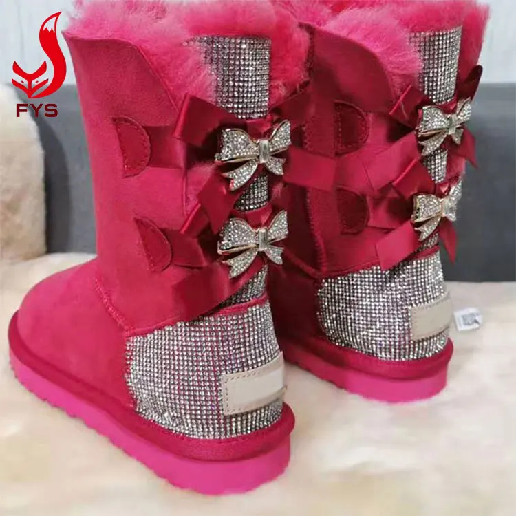 Модные теплые Нескользящие женские сапоги со стразами оптом