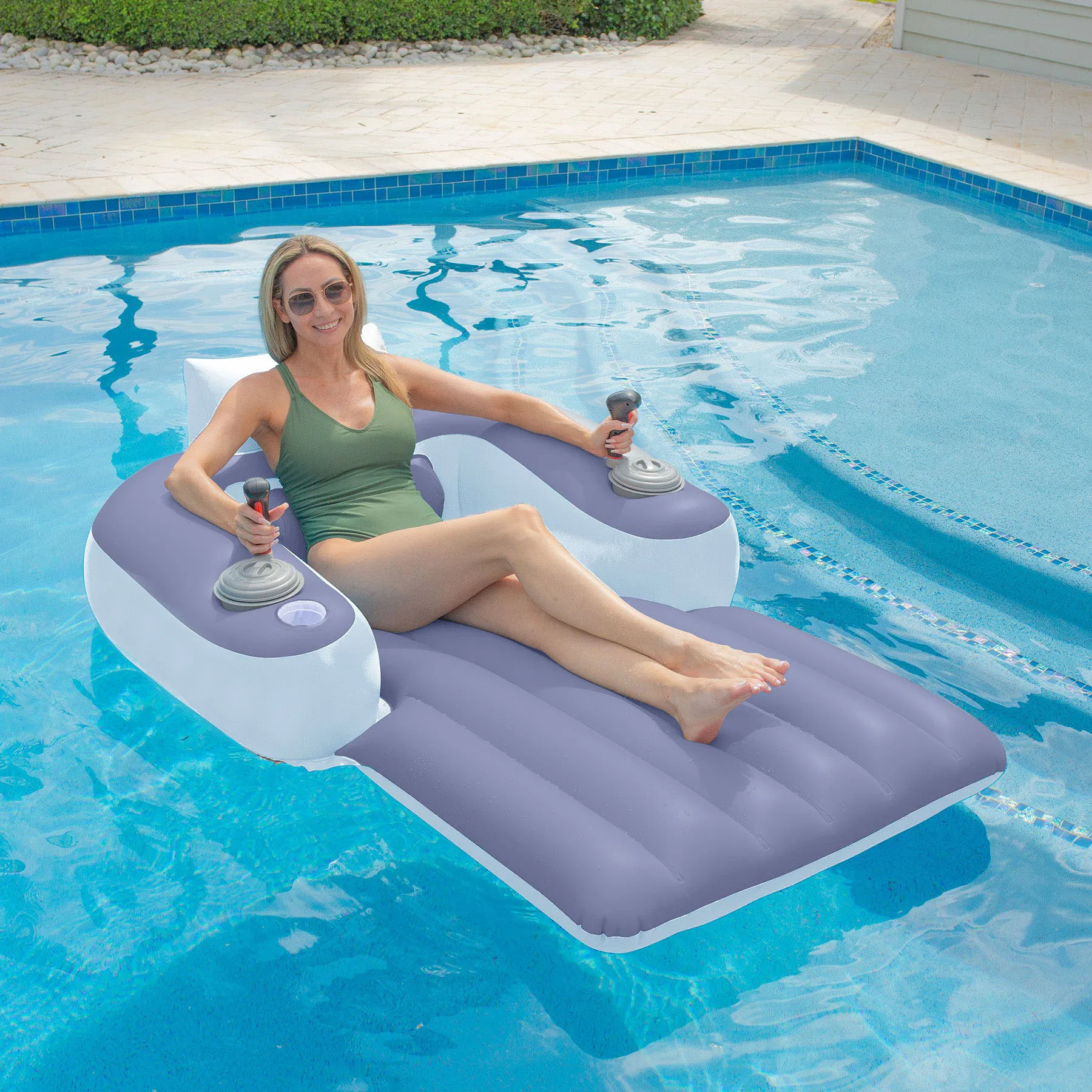 Luxury Electric Floating Pool Lounger with Cup Holder Inflatable Ride-On Watercraft Inflatable Float Motorized Pool Lounge
