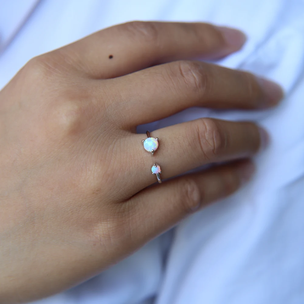 Top Quality 5A CZ White Fire Opal Stone Ring Gold Plated Adjust Open Cz Rings Women Ladies Finger Thin Delicate Ring