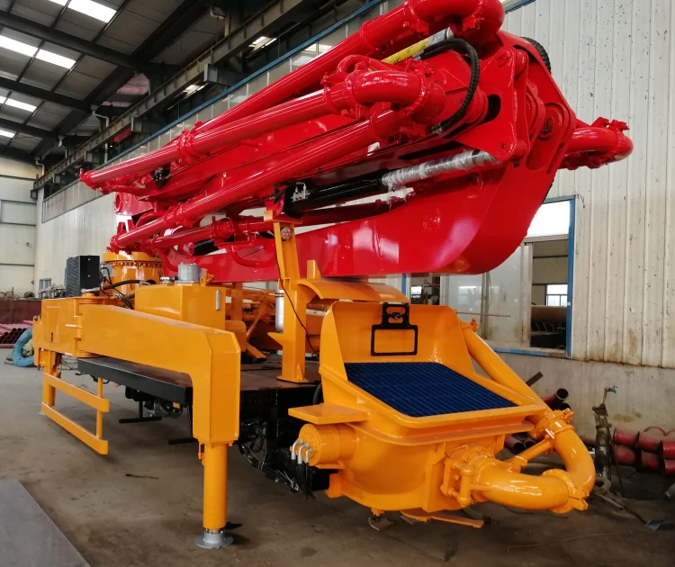 Tower concrete pump Factory price trailer concrete pump truck with 33m boom