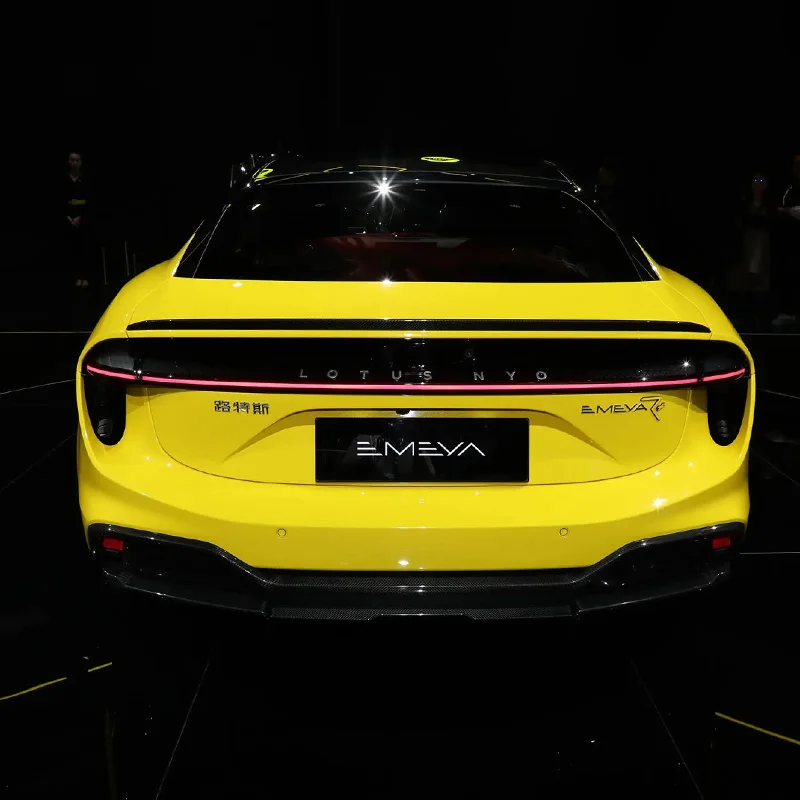 2024 популярные новые автомобили модель Lotus Emeya S + спортивный электрический автомобиль