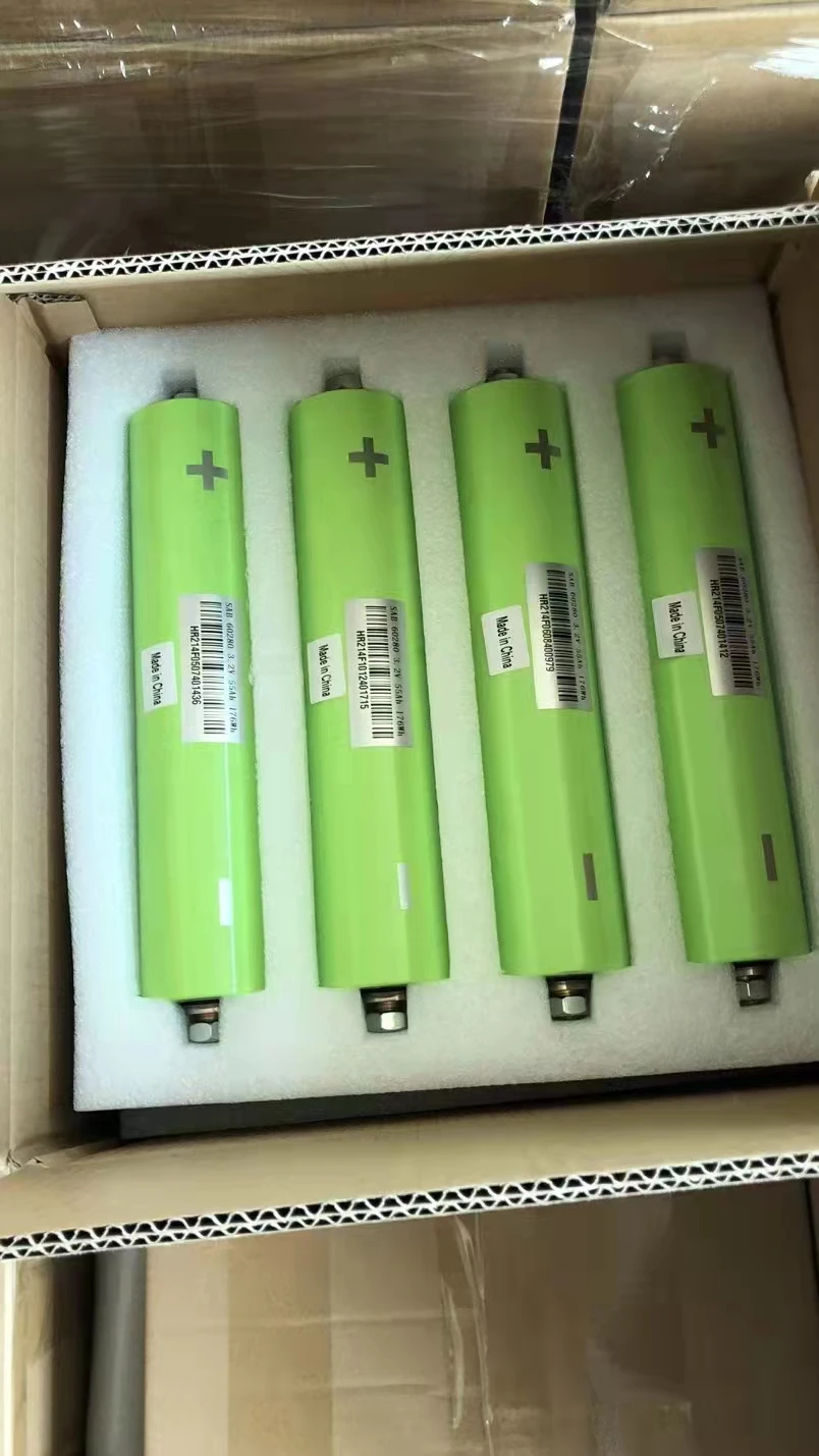 Cheapest 60280 55Ah Cylindrical LiFePo4 Battery 60280 Real 60Ah