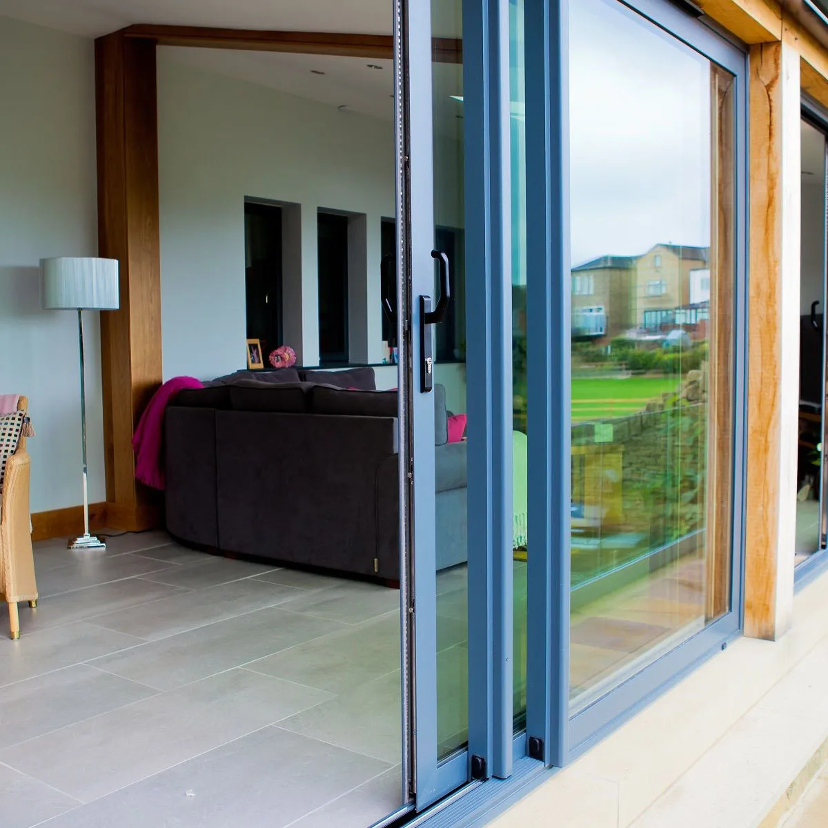 JBDhome Toughened Automatic Sensor Glass Sliding Door Heavy Duty Aluminium Sliding Door High Quality Fashion Custom Sliding Door