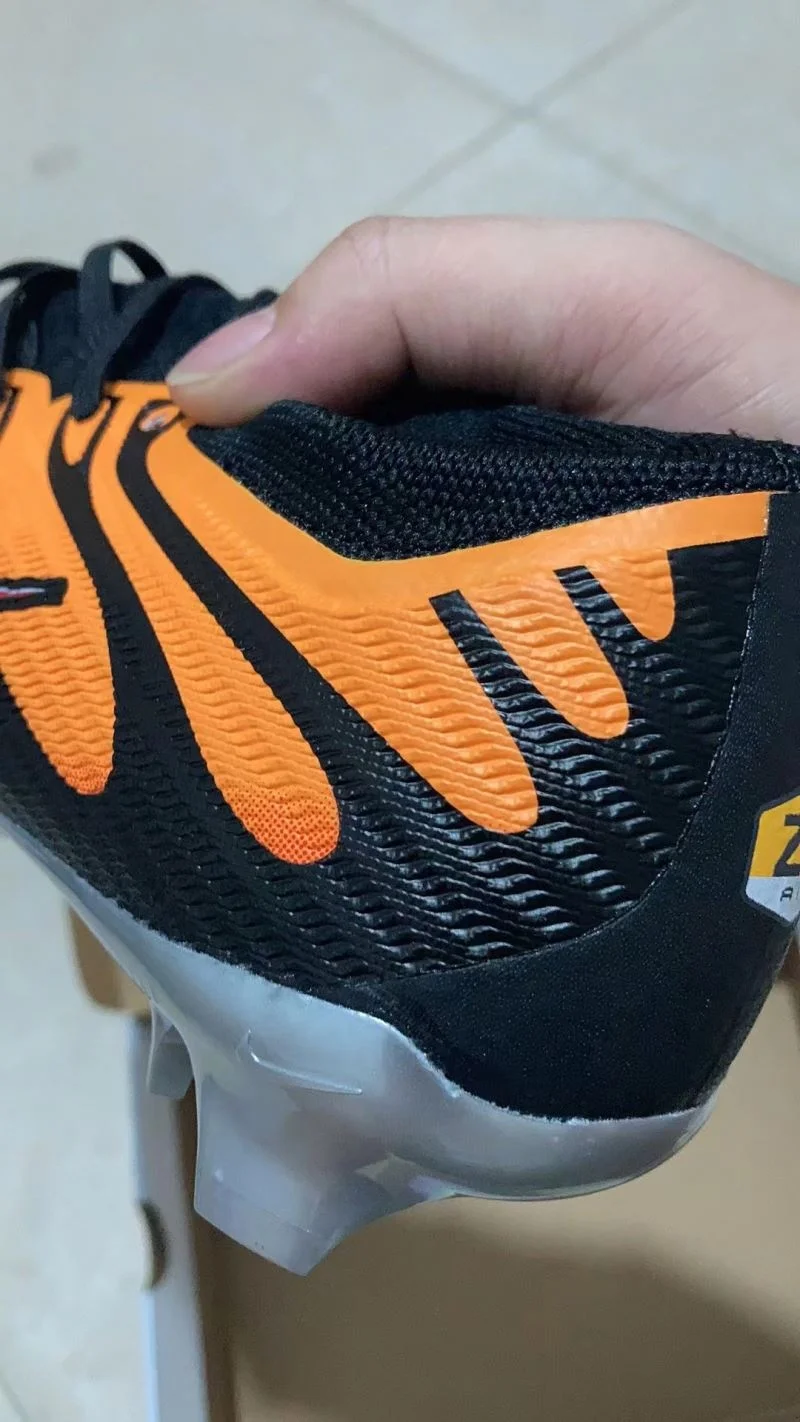 2024 New Factory Brand Mens Womens Waterproof Air Tn Fg Football Soccer Shoes Cleats Wholesale Zoom Football Soccer Shoes Boots