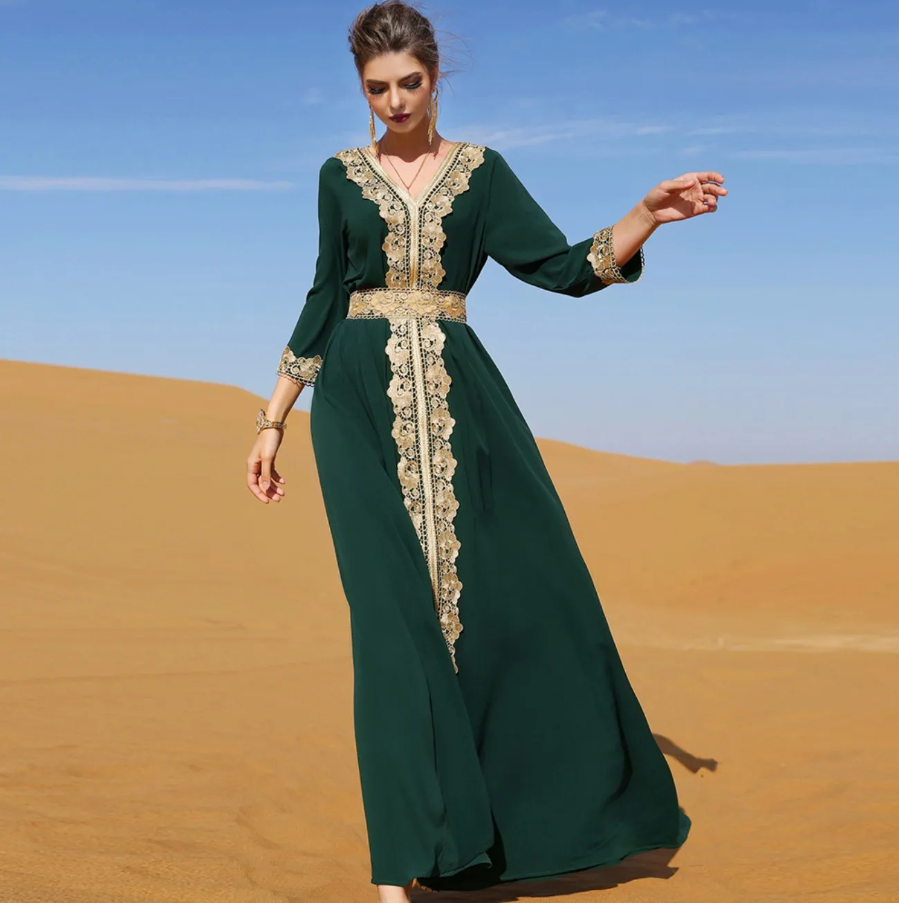 Middle East Southeast dubai turkish long dress islamic clothing women gold lace abaya muslim dress