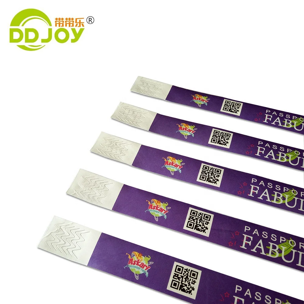 High Quality Gifts Types Custom waterproof resistant adhesive Events Party paper tyvek Wrist bands
