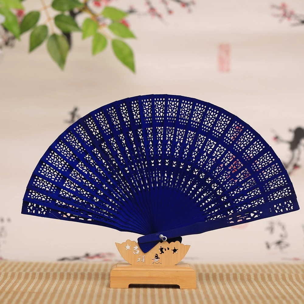 Amazon горячие продажи 8 дюймов цветное покрытие на весь удар ароматов дровяной печи вентилятор окрашивания сандалового дерева складной веер домашний декор Карманный вентилятор для свадьбы