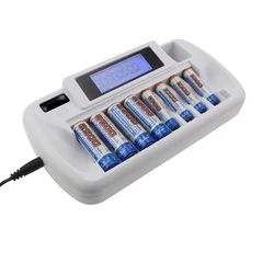 8 Slots AC Battery Charger for 8 Pieces Ni-MH Batteries with Short-circuit Protection