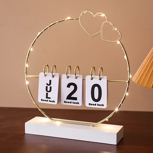 luxury Love heart light & desk calendar 2024 office desktop living room decoration product for cute desktop decor