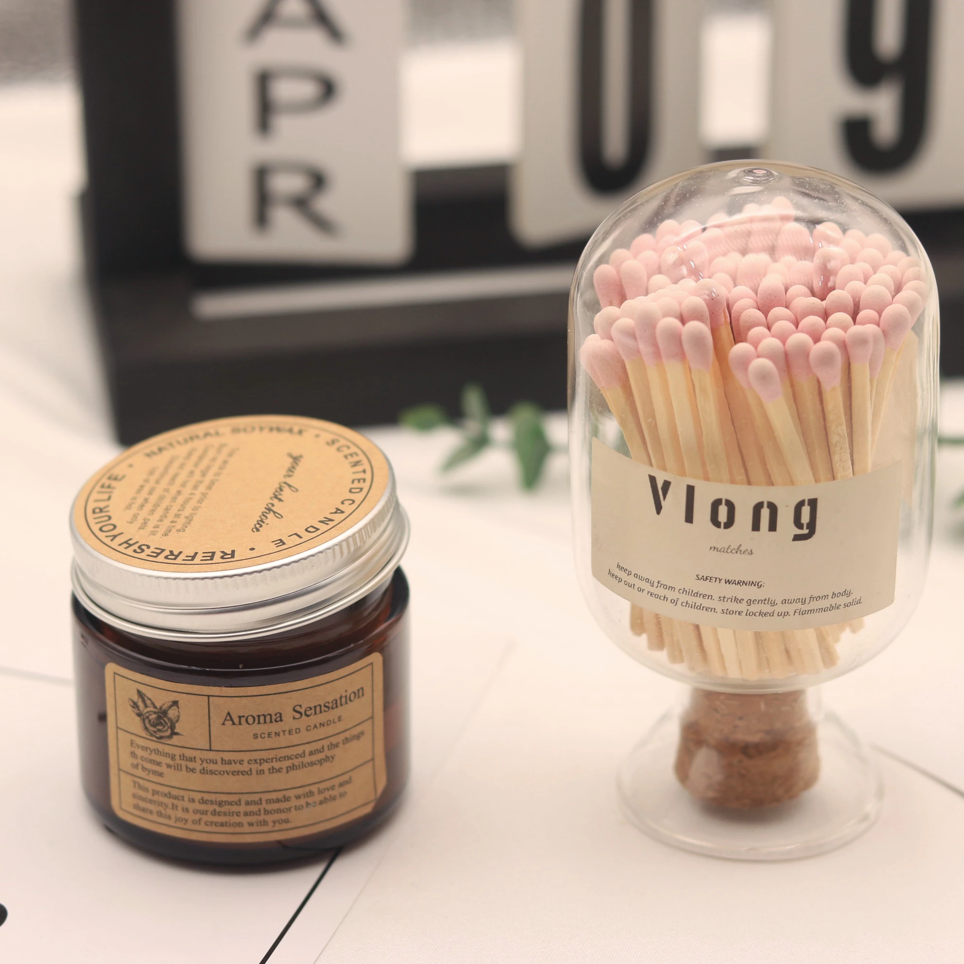 2024 New Colorful Factory Wholesale Price High Quality Wooden Match Custom For Candle Glass Stick For Hotel Colorful Matches