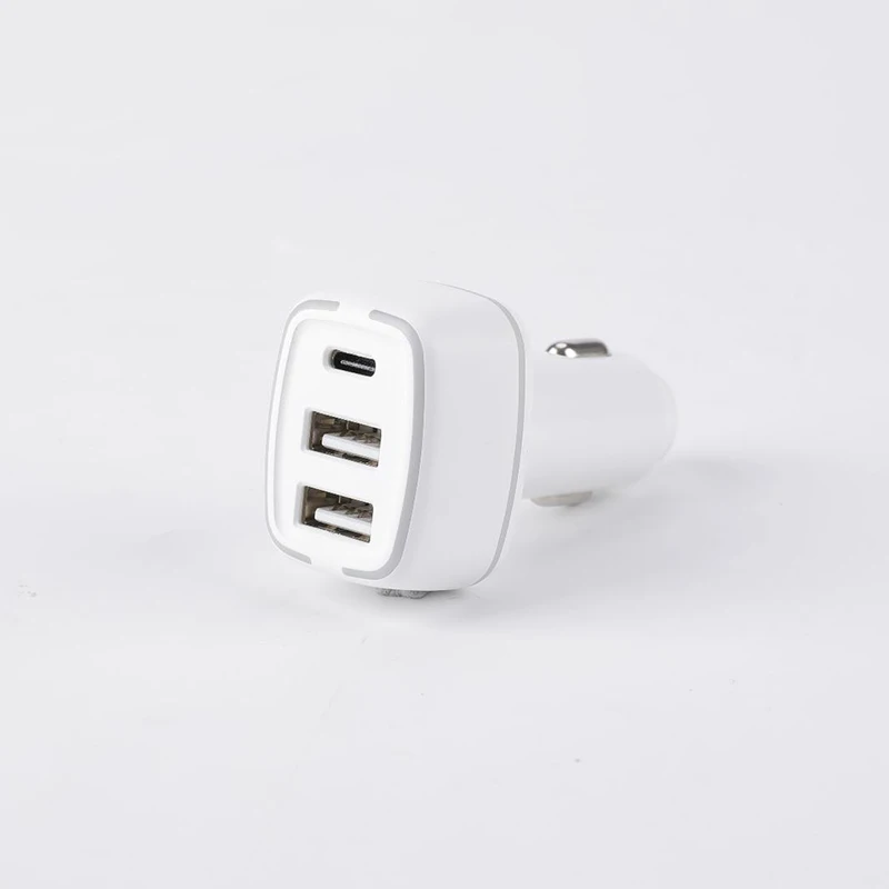 Type-C 32W Quick Charging Car Charger With Led Ring Lighter For Ios/Android Pd20W /2.4A Cell Phone Car Charger