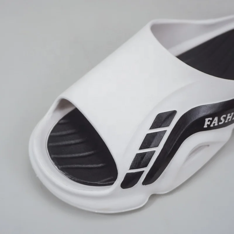 PVC Mixed Colors Sports Slippers New Design Comfortable Fashion Non-slip Summer Beach Casual Slippers Outdoor For Men
