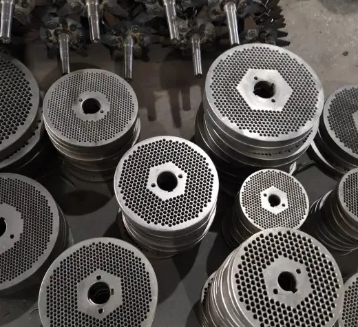 Small Scale Biomass Poultry Feed Pellet Making Machines for Chicken Feed Processing