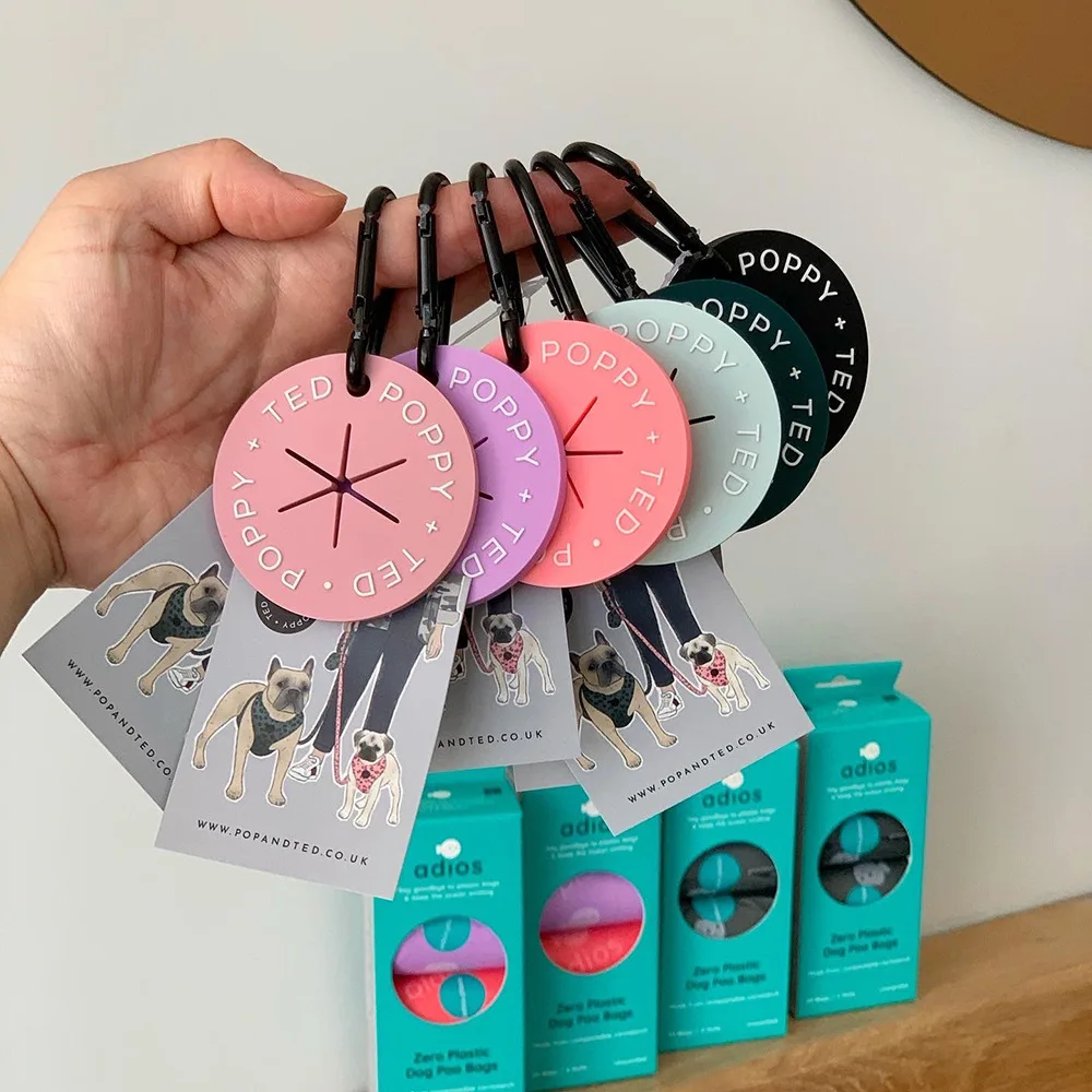 Customize Logo Portable Rubber  PVC Waste Bag Clip Dispenser Carrier Pet Dog Poop Bag Holder With Hook