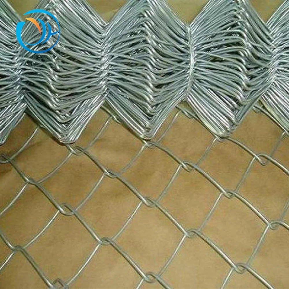 China galvanized used diamond 6 ft black chain link fence price cyclone fence for farm