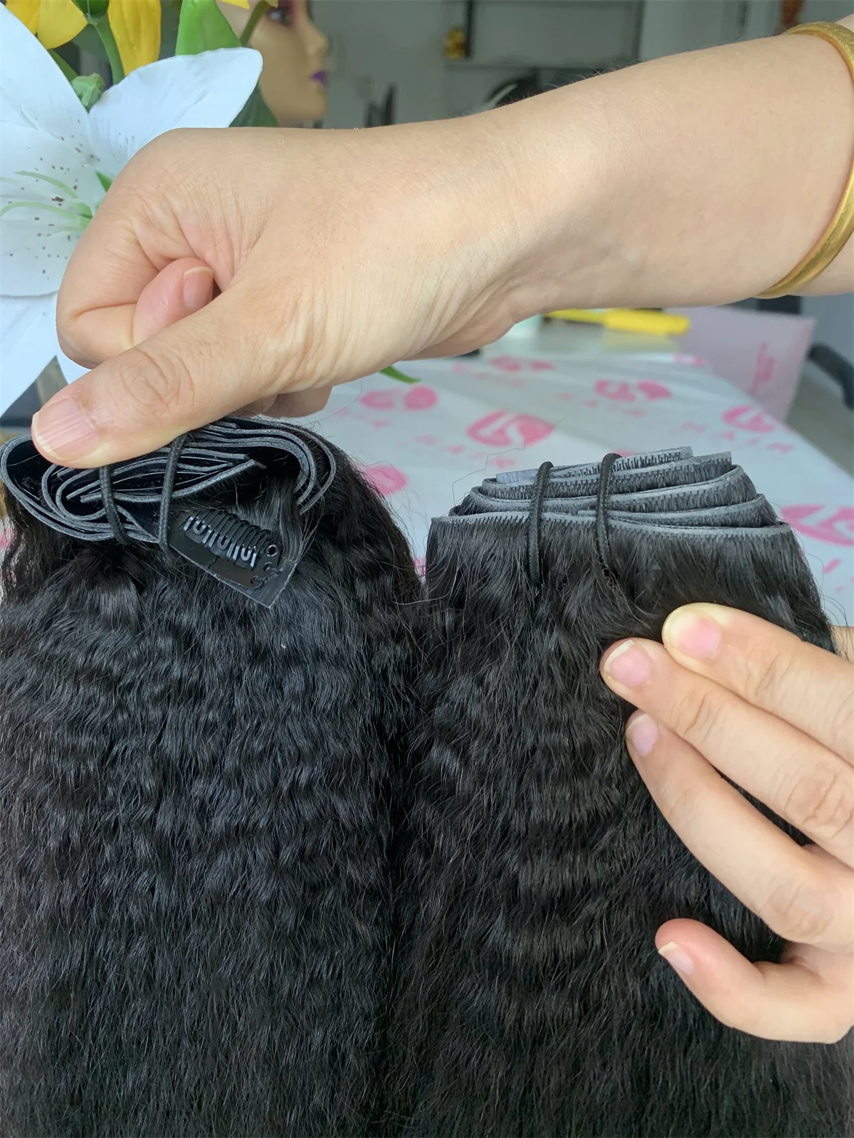 Invisible Clip Ins Kinky Straight 100% Virgin Human Hair Extensions Seamless PU Clip In Hair Extension