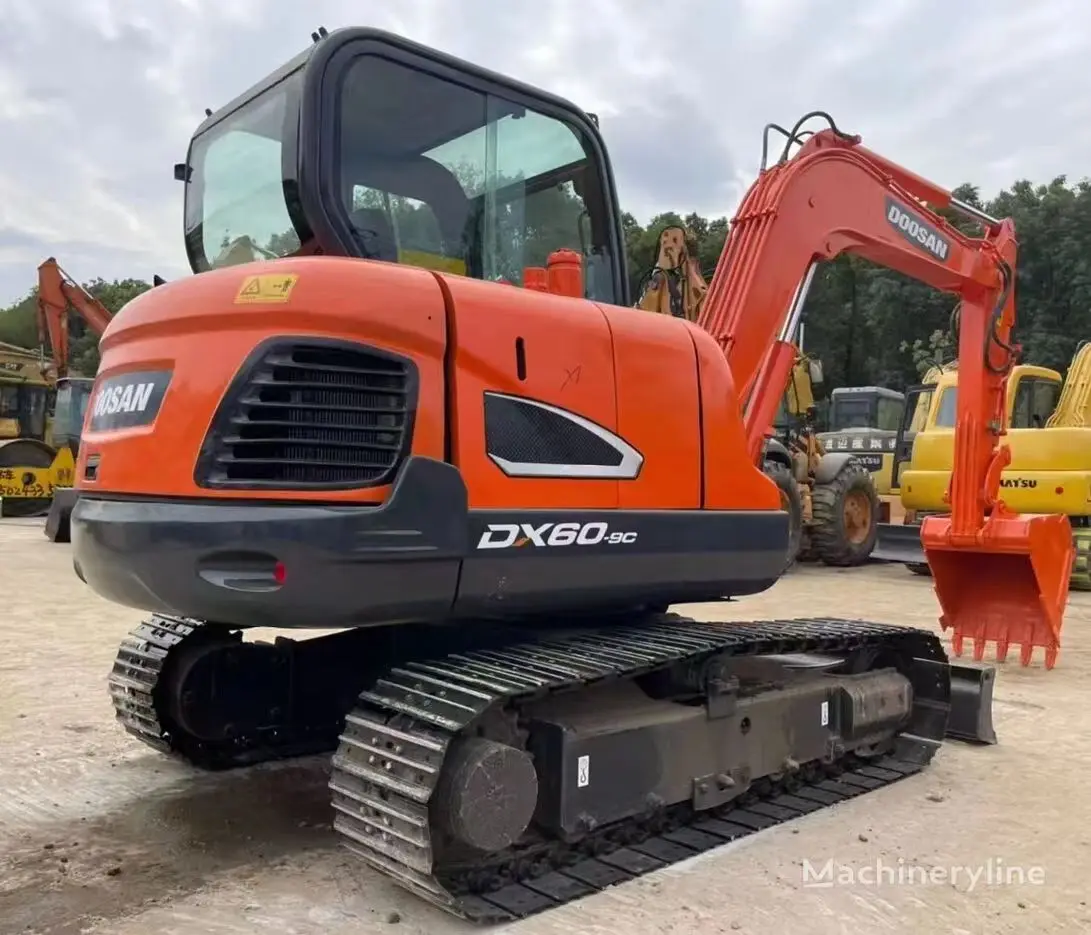 DOOSAN DX60