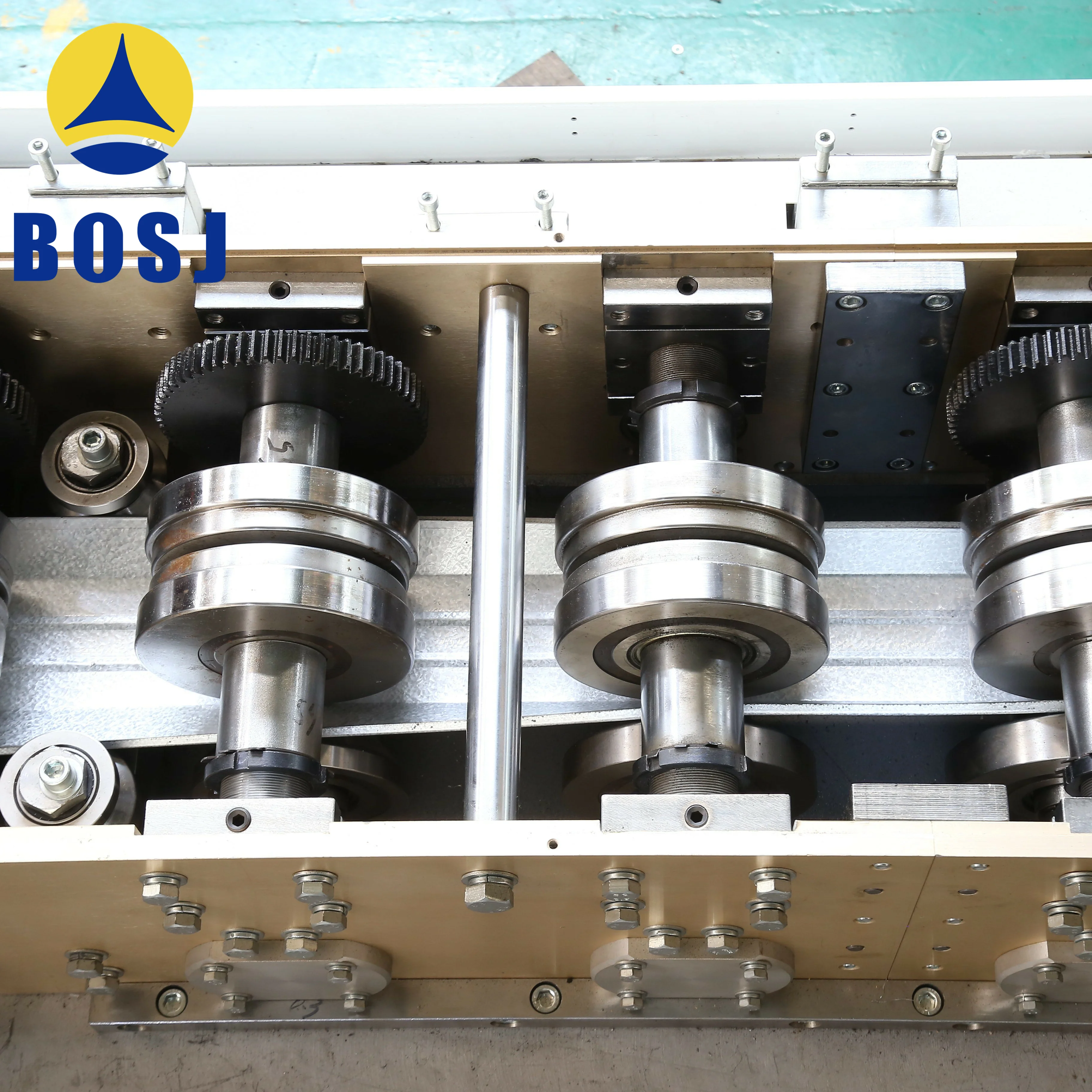 LSF Light Steel Frame Lightweight Steel Structure Galvanized Building Machine