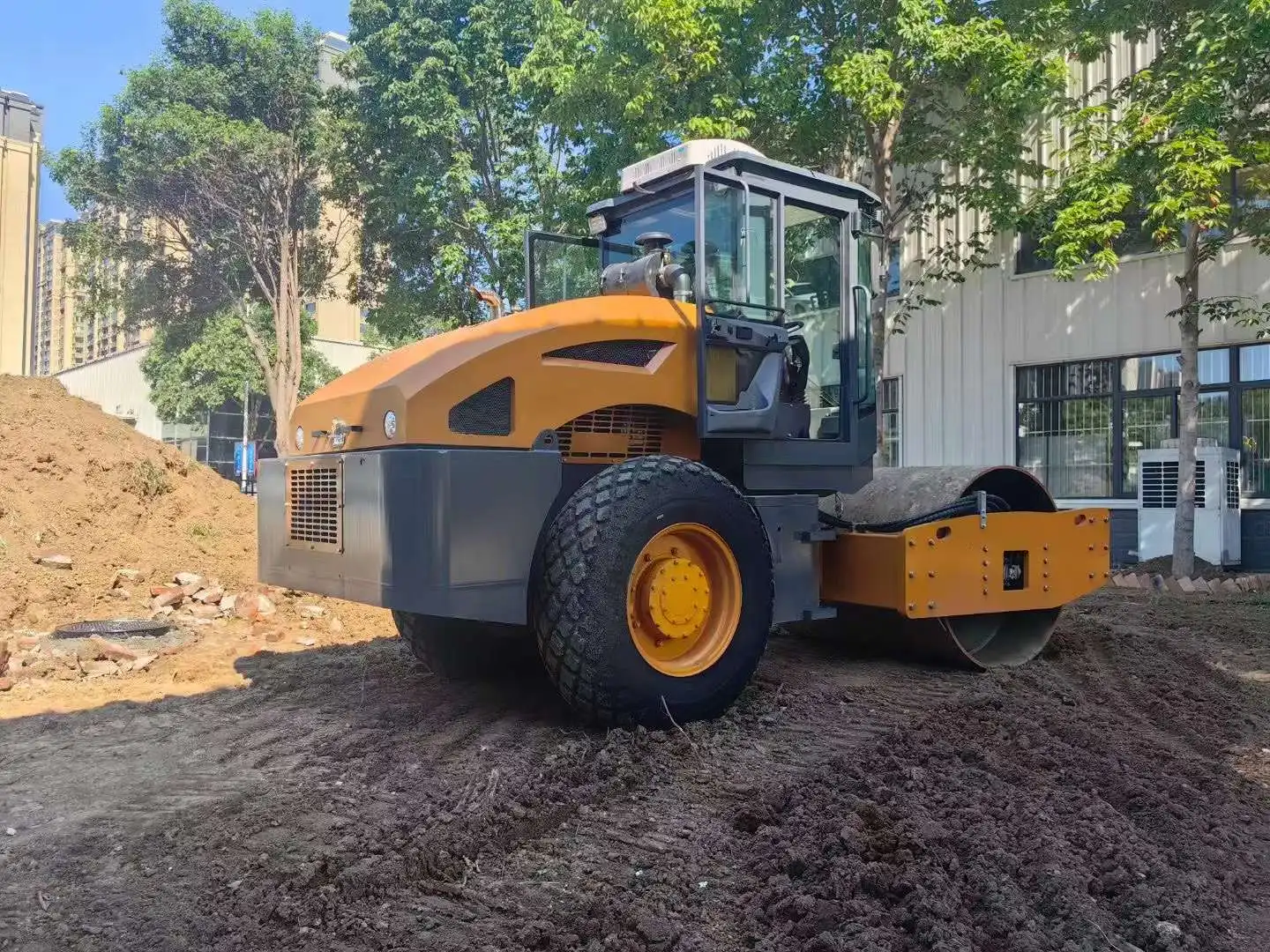 High powered Road Roller 8 ton 10 ton 12 ton Single Drum Road Roller Hydraulic Transmission with CE