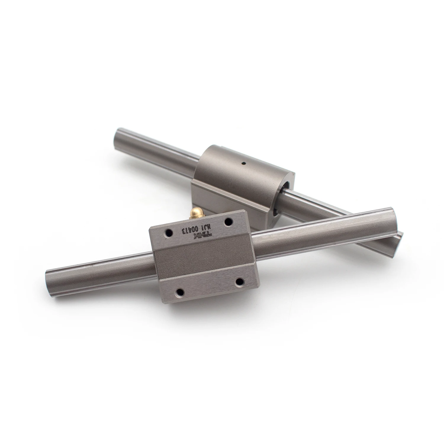 THK Japan Linear Ball Spline LBH15 LBH20 LBH25 LBH30 LBH40 LBH50UU Spline with Linear Splined Shaft