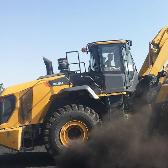 China 8 ton wheel loader 886H for earth moving