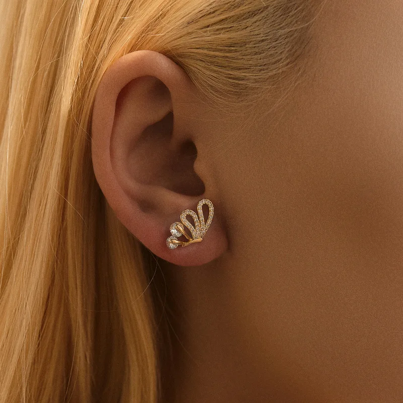 Creative Design Exquisite Symmetry Butterfly Earrings 18K Gold Plated Classy Women Earrings