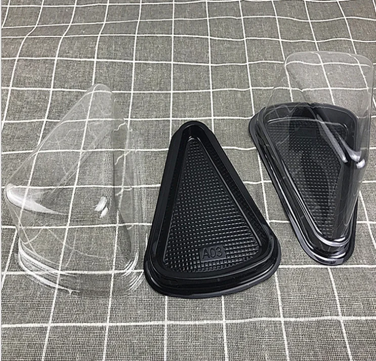 Manufacturers custom pastry packaging one-time transparent small cake Melaleuca towel roll packaging triangle cake box