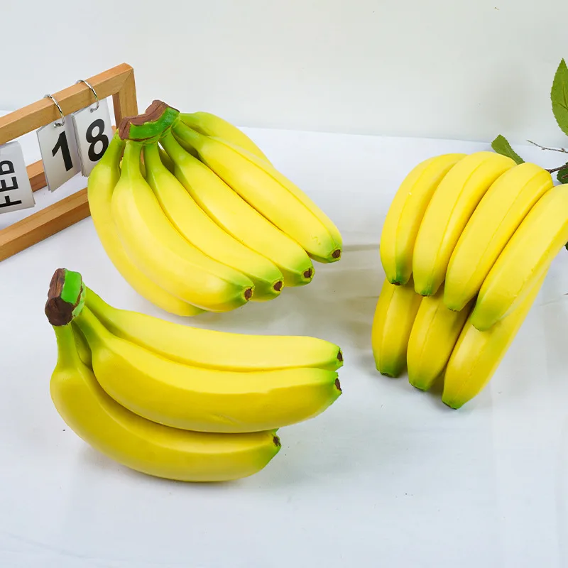 New Design Yellow Simulation Fake Fruit Foam Banana Fruits Realistic Props Simulation Banana Fruit Toy
