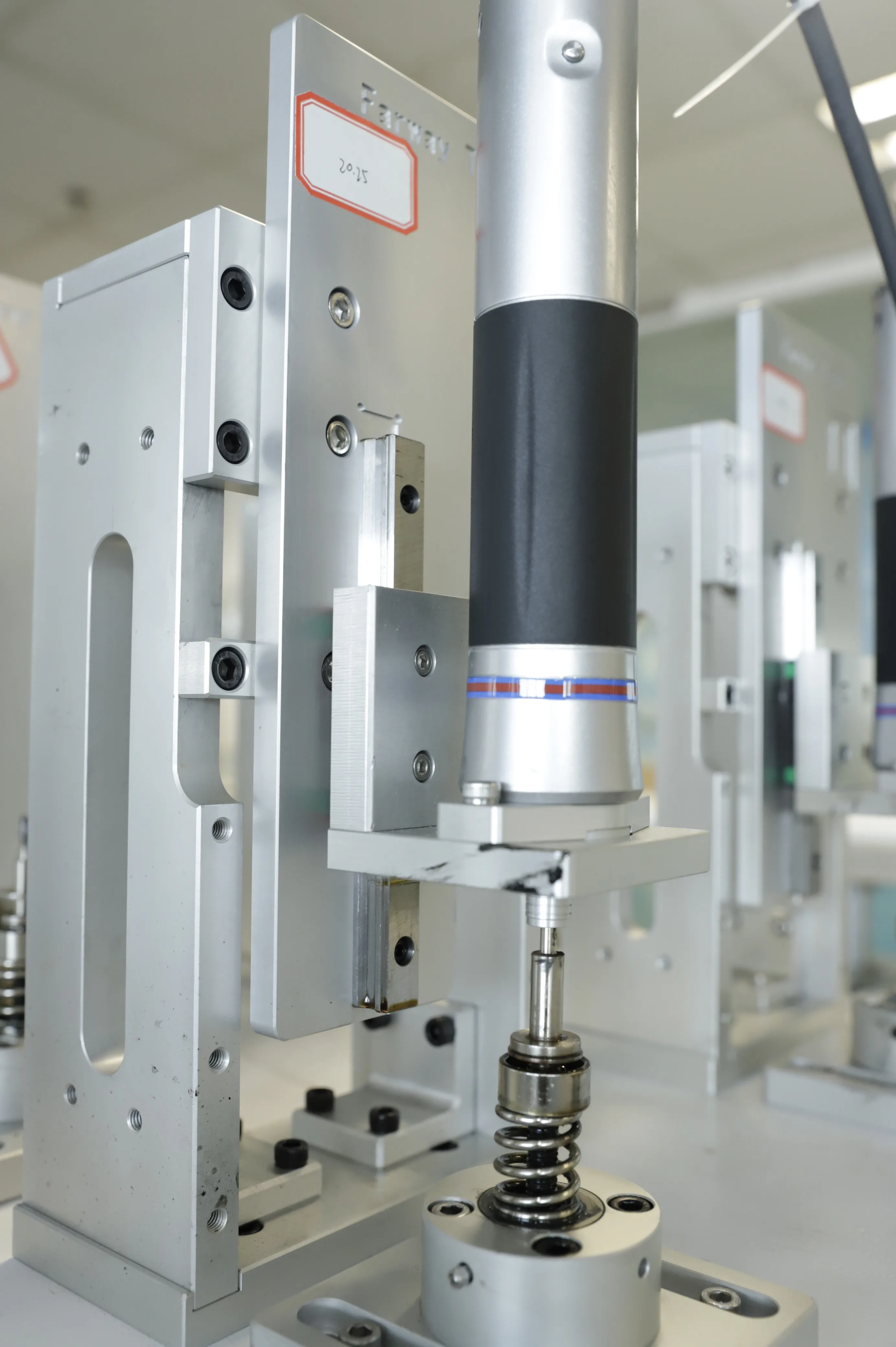 Digital display torque gun charged action wrench electric wrench impact for heavy-duty applications