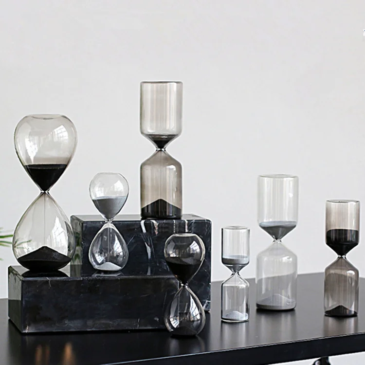 Elegant 30 minute sand timer with metal frame decoration