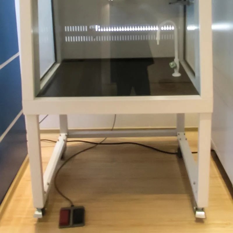 BIOBASE Factory Price Ducted Fume Hood With Resistant to Weak Acid and Alkali For Lab