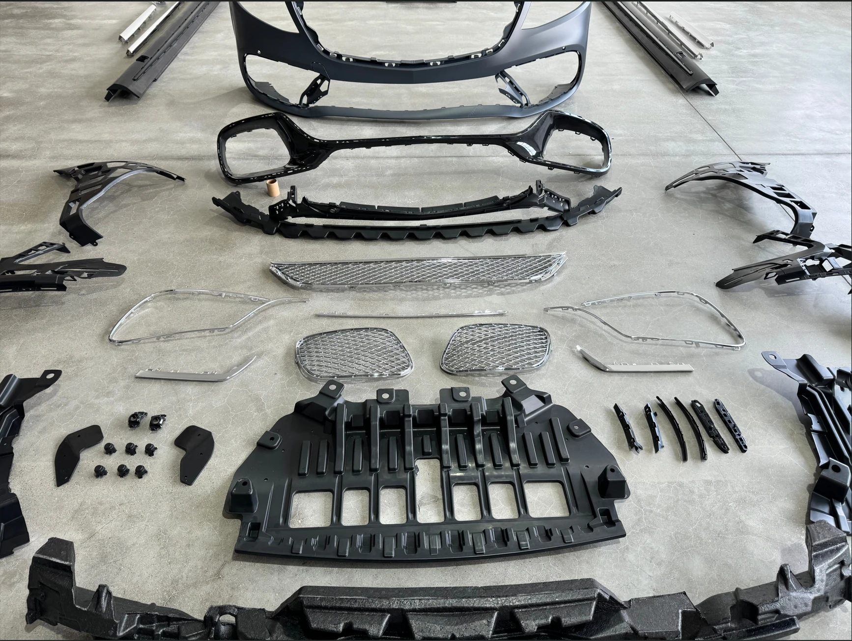 vehicle Body kit facelift car conversion bumper silver trim for Mercedes benz S class W222 13-22 upgrade to S65 type