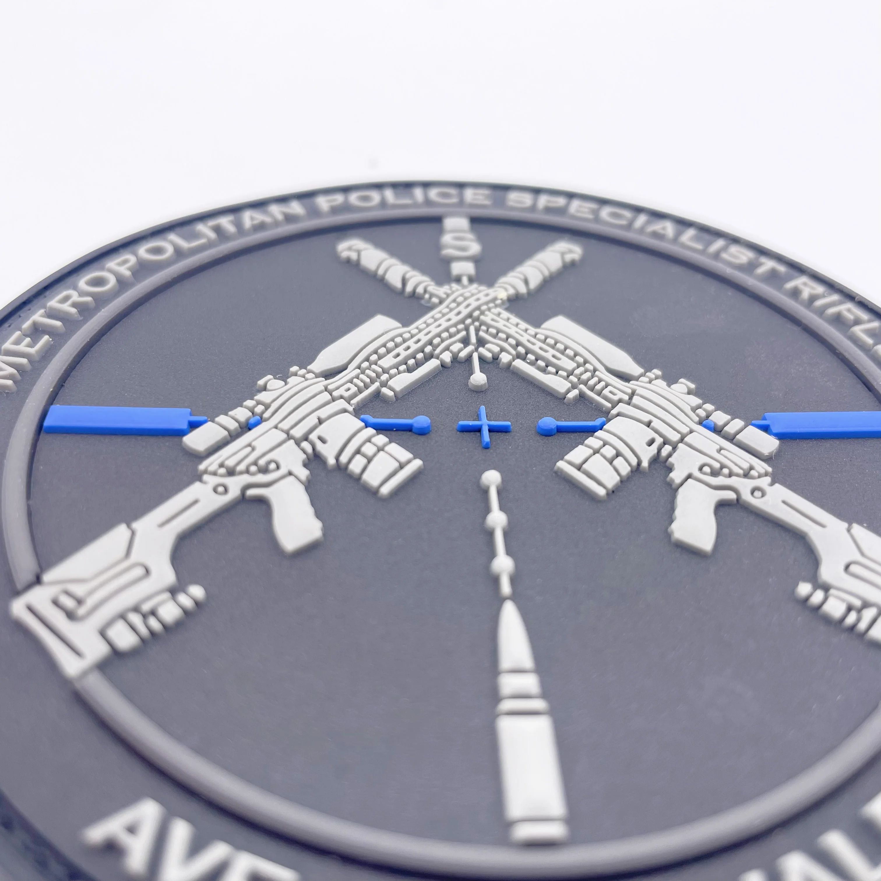 Popular Design Badges Cloth Stickers Patches 2D/3D Soft Rubber Fabric Personalized China Factory Customized PVC Patches Sequins