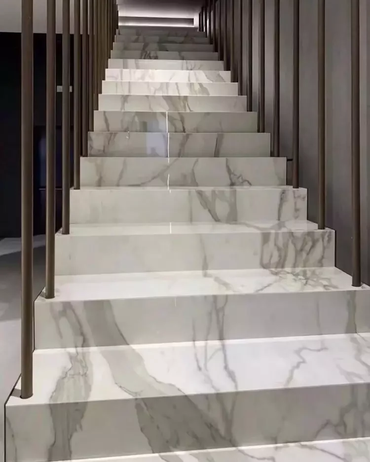 Фабричная керамическая ступенчатая плитка из натурального мрамора, итальянская калаката, белый спеченный камень, мраморная лестница для столовой